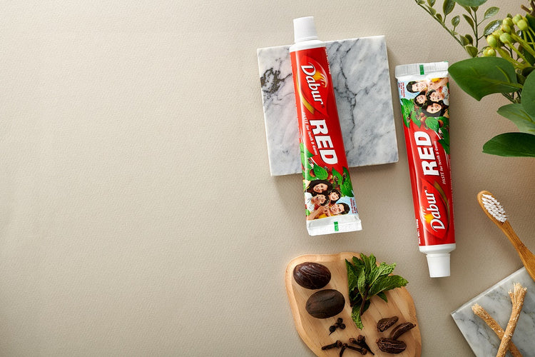Natural Toothpastes to Try Now For Your Oral Care Regime – Dabur UK