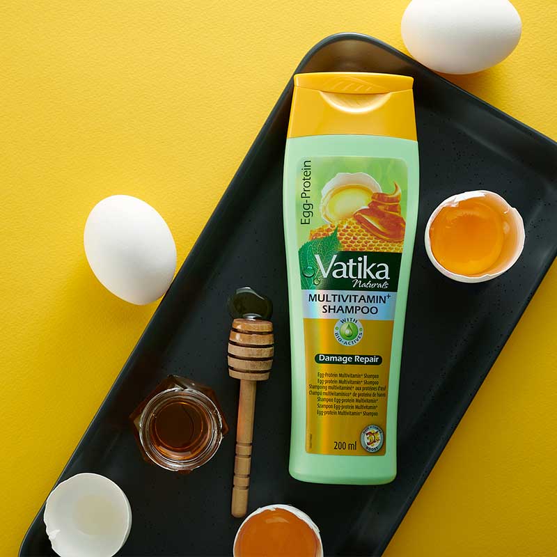 Vatika Naturals Eggprotein Multivitamin+ Shampoo