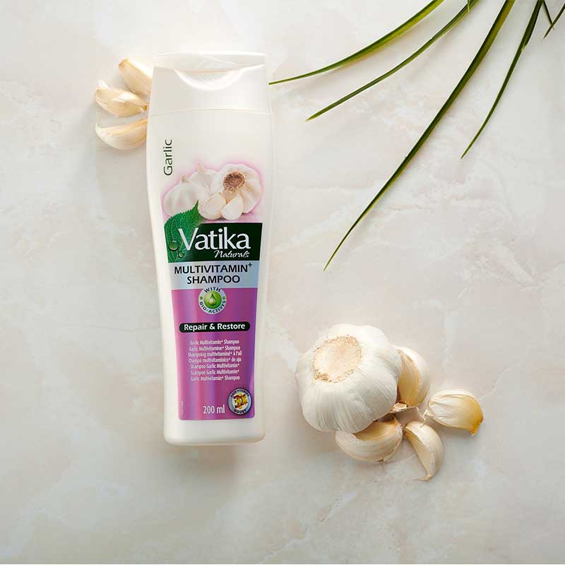 Vatika Naturals Garlic Multi Vitamin+ Shampoo